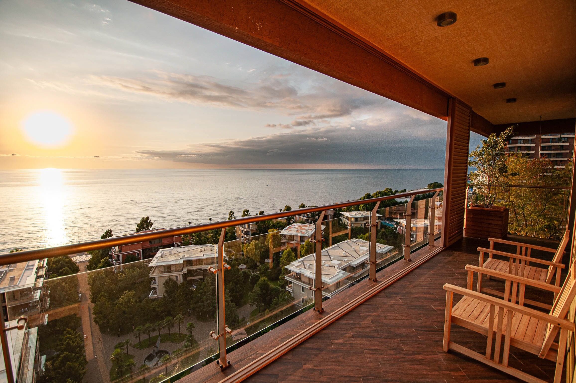 Dreamland Oasis Sea View Studio 14 floor