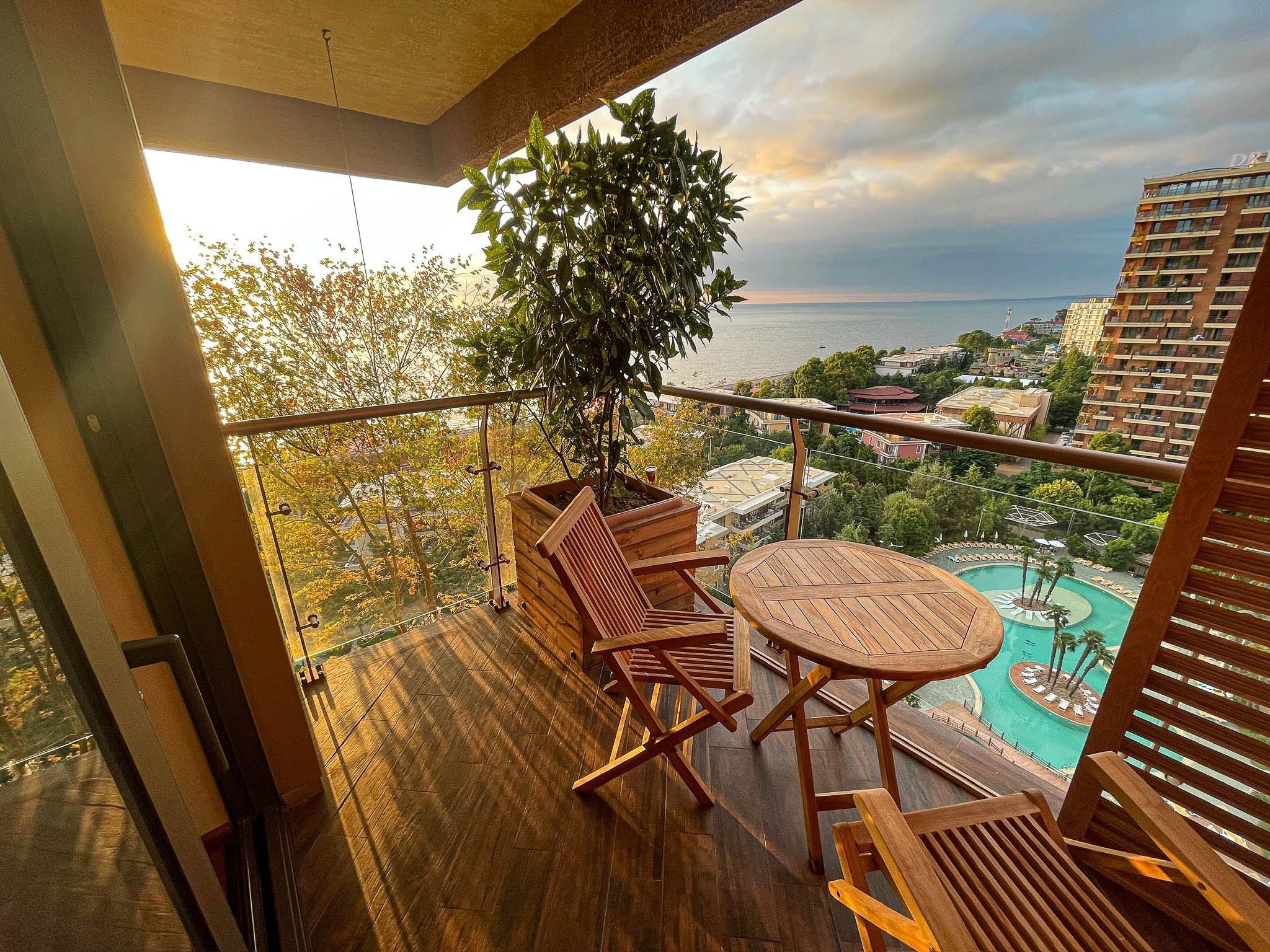 Dreamland Oasis Sea View Studio 14 floor