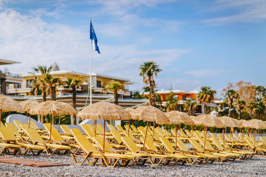 Resort beach at Dreamland Oasis